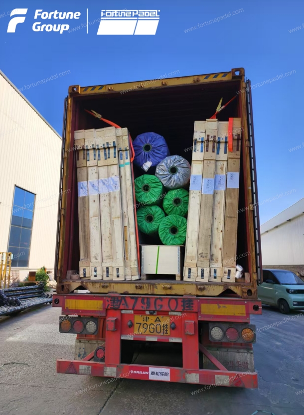 Acciones en España: 28 unidades de las canchas panorámicas de P04 más vendidas de Fortune Actualización en España: 28 unidades de las canchas panorámicas de P04 P04 de Fortune listas