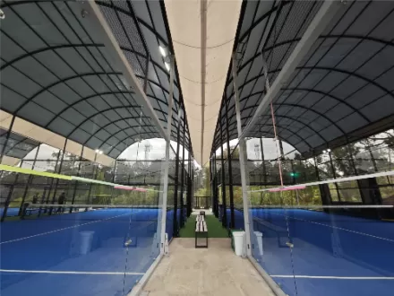 P05 Tribunas Padel de techo fijo en Colombia: un nuevo proyecto de club